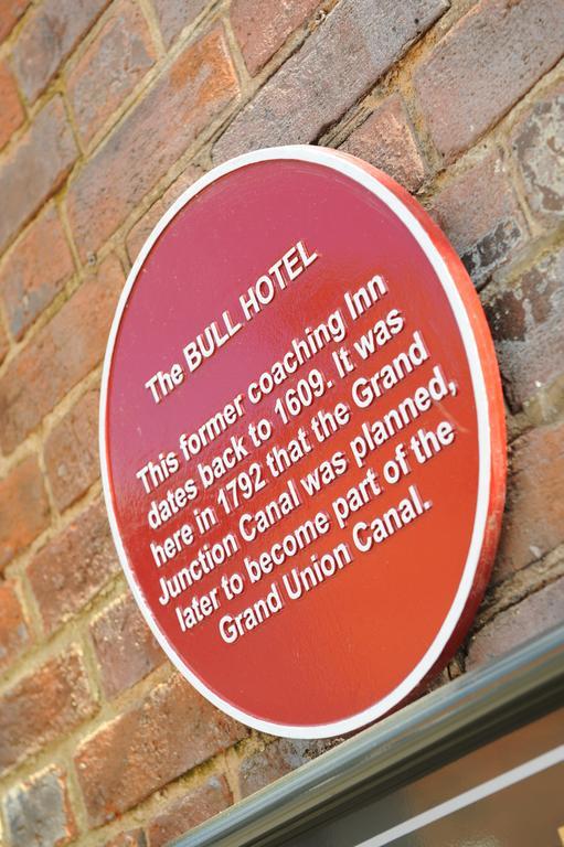 The Bull Hotel Stony Stratford Bagian luar foto