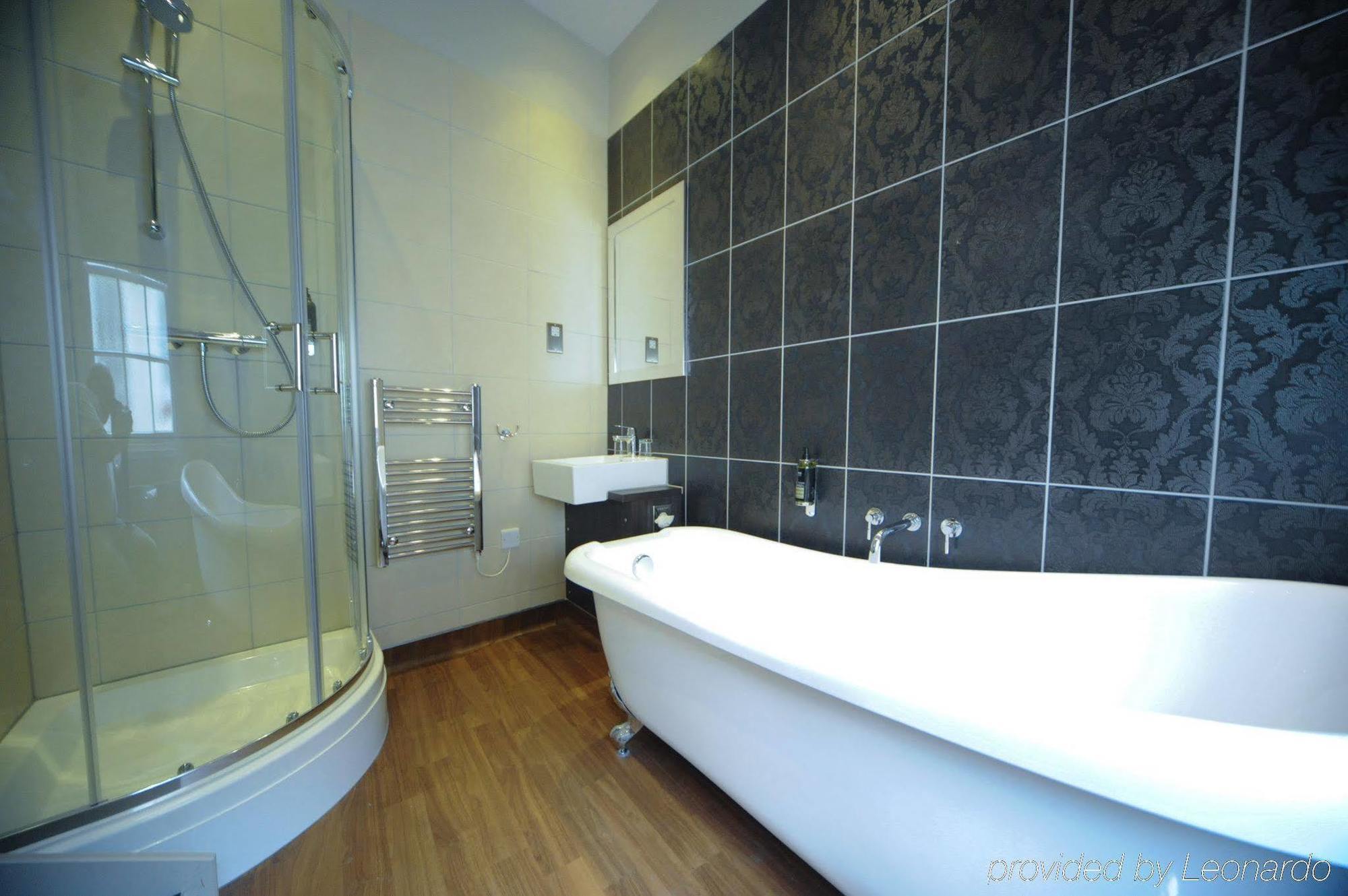 The Bull Hotel Stony Stratford Bagian luar foto